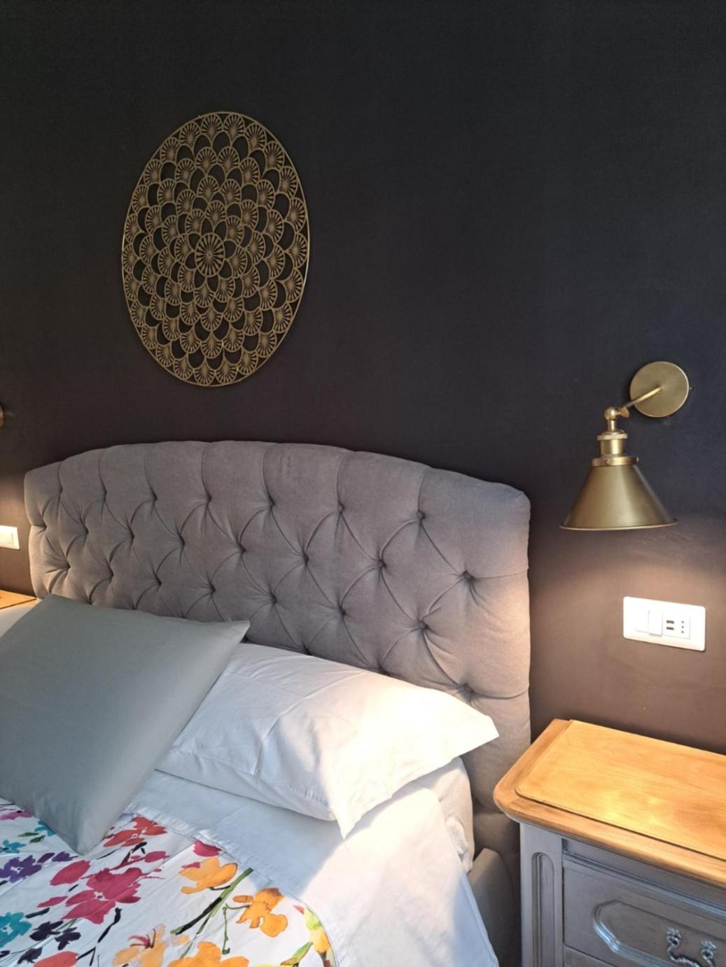 Апартаменти Dellarobbia Sunny Corner - Relax & Charme Флоренція Екстер'єр фото